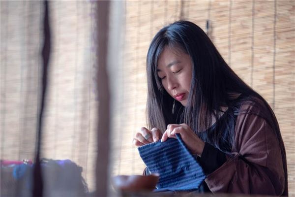 二脚趾长的女人命好吗_体相_卜易居