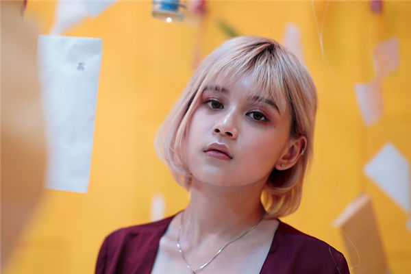 2023年女鼠人运势揭秘：1984年的你未来可期！1984年出生的女鼠人2023年运势大解析