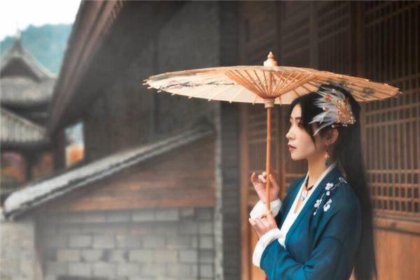属虎的人佩戴吉祥物：揭秘最适合属虎人的首饰属虎人幸运首饰：让你虎年更顺利！